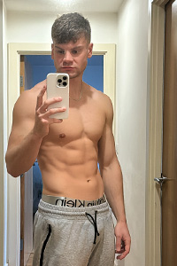 Alfie-Dent Gay Male Escort Photo 2
