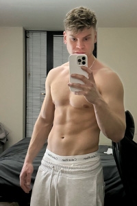 Alfie-Dent Gay Male Escort Photo 3