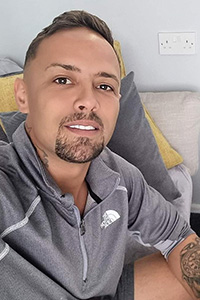 Big-Dean86 Bisexual Male Escort Photo 4