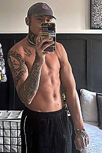 Blaine-Bell Gay Male Escort Photo 5