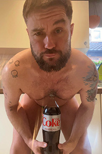 JW-North Bisexual Male Escort Photo 3