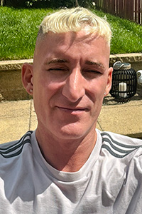 Karl-Bennett Gay Male Escort Photo 2