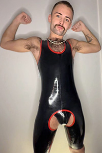 Tommy-Jo Gay Male Escort Photo 1